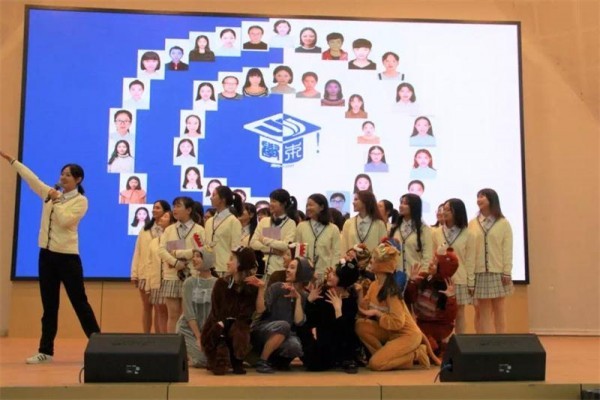 1584248240789447.jpg 学前教育专业宣传照片.jpg